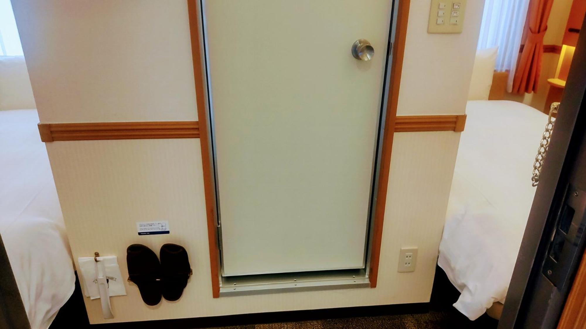 Toyoko Inn Shin-Osaka Chuo-Guchi Shinkan Номер фото