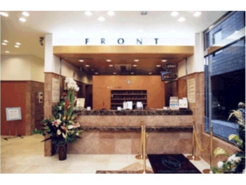 Toyoko Inn Shin-Osaka Chuo-Guchi Shinkan Екстер'єр фото